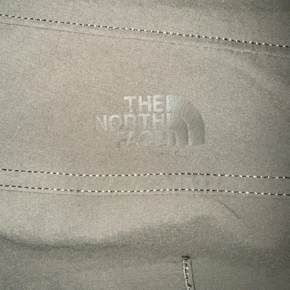 The North Face | Women's Green Hiking Pants | XL - Picture 7 of 8